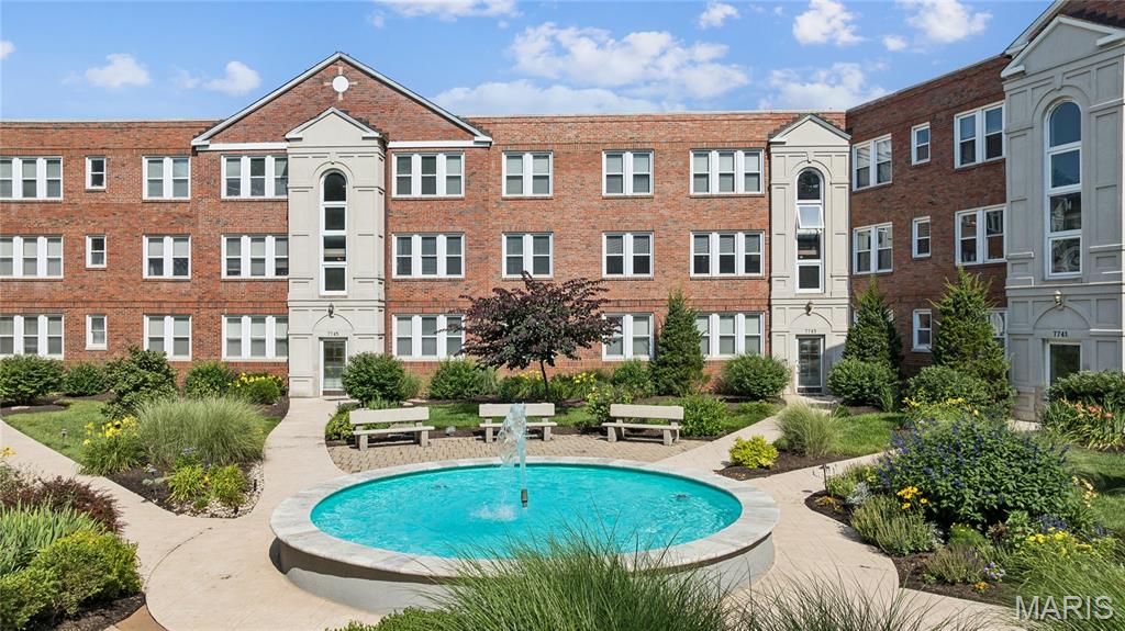 Fountain View Old Town Clayton - Residential