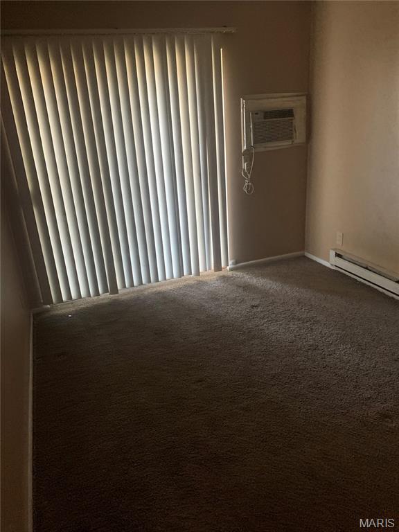 Hazelcrest Iii Condo - Residential