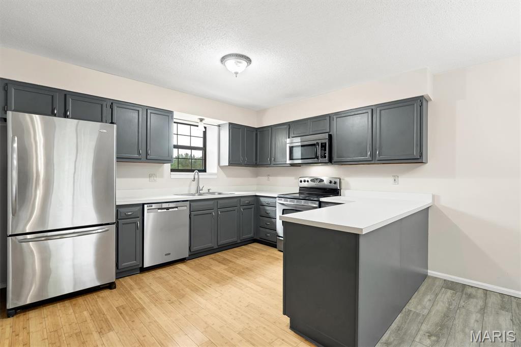 Arrowhead Condo Third Amd - Residential