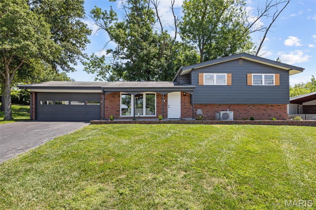 Charmingly Updated 3-Bedroom Home in Desirable 63146 Cul-de-Sac

Welcome to 1112 Trieste Drive, a beautifully refreshed 3-bedroom, 2-bath home tucked away on a quiet cul-de-sac in a desirable St. Louis subdivision. Ideally located just off Olive Boulevard, this home offers easy access to an incredible variety of shopping, dining, entertainment, and everyday conveniences, with quick access to both I-270 and the I-170 innerbelt.

From the moment you enter, you will notice the abundant natural light and beautiful views from nearly every window. The generous backyard is surrounded by mature trees, creating a peaceful and semi-private setting that you can enjoy from throughout the home. Vaulted ceiling in the spacious living room adds to the unique beauty of the home.

The updated kitchen is bright and inviting, featuring gorgeous quartz countertops, a convenient breakfast bar, and plenty of space for preparing and enjoying meals. Both bathrooms have been thoughtfully updated, adding a fresh and modern feel.

New luxury vinyl flooring extends throughout both the main level and lower level, creating a cohesive and stylish look. The walk-out lower level is an especially appealing feature, with French doors opening directly to a covered patio and the expansive backyard.

Behind the beautiful finishes, important improvements have already been completed for added peace of mind. The plumbing has been updated, and a brand-new electrical panel has been installed to serve the home for years to come.

This is a home that combines comfort, style, functionality, and location. All inspections have passed, and occupancy is pending as of August 25, 2026. Move-in ready and beautifully updated, 1112 Trieste Drive is a wonderful opportunity in the sought-after 63146 area.