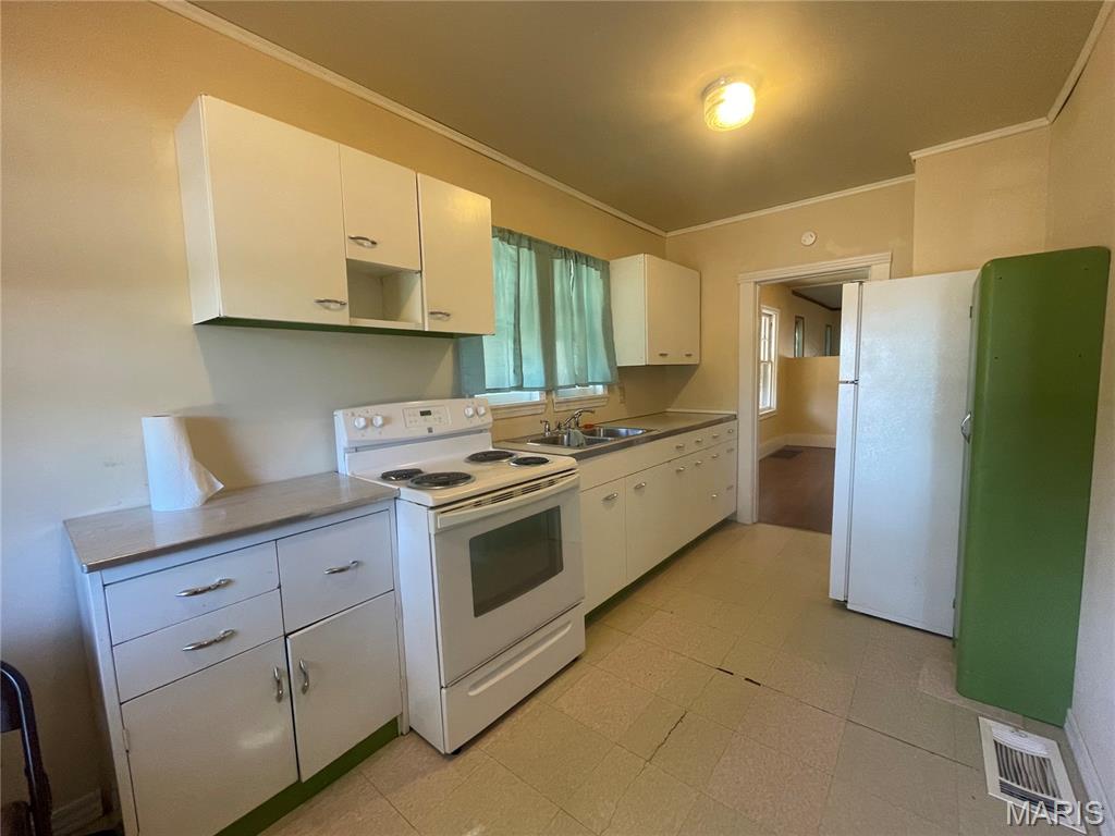 A A Vitts - Residential