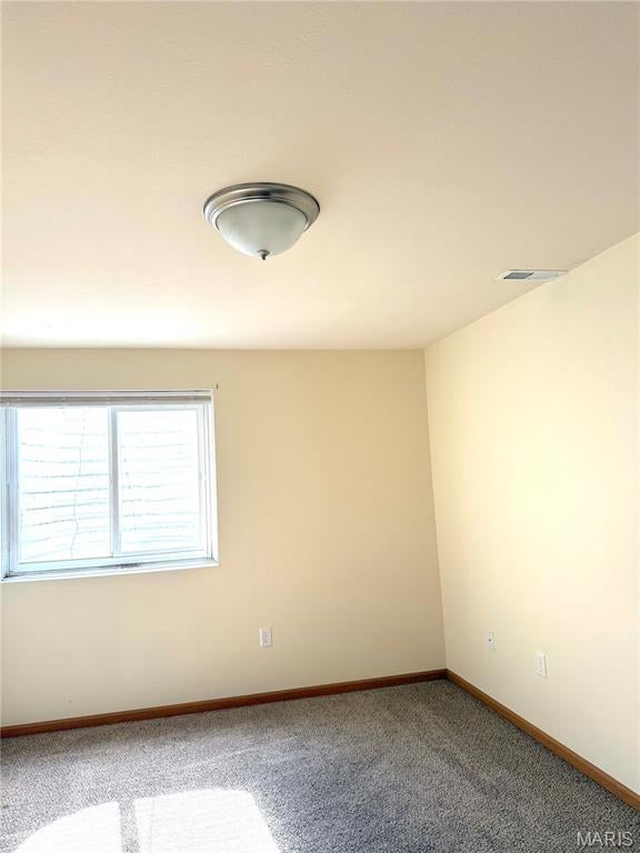 TOWNSEND SQUARE - Residential Lease