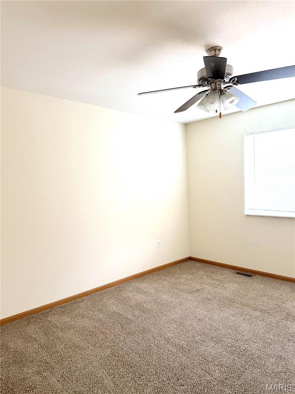 TOWNSEND SQUARE - Residential Lease