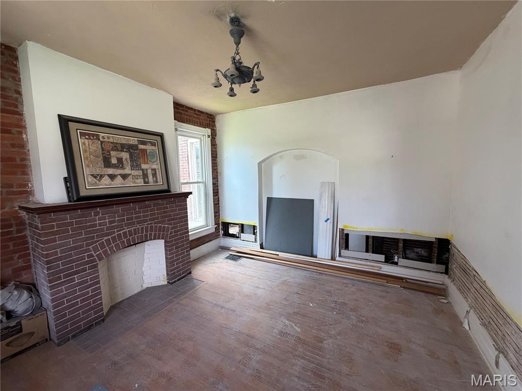 Hammett Add - Residential Income