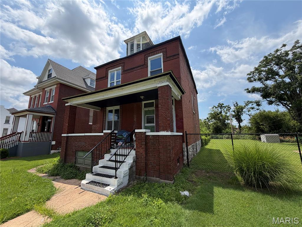 Hammett Add - Residential Income