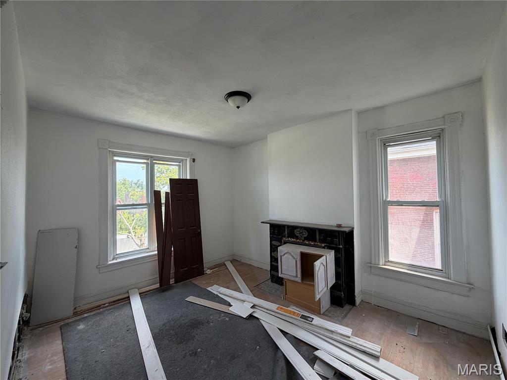 Hammett Add - Residential Income
