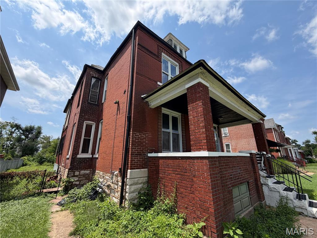 Hammett Add - Residential Income