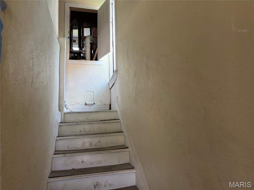 Hammett Add - Residential Income