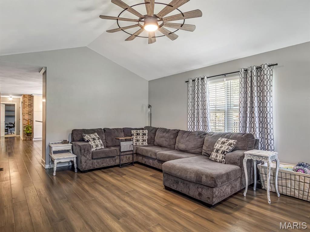 Suburban Place Ph 01/Smithton - Residential