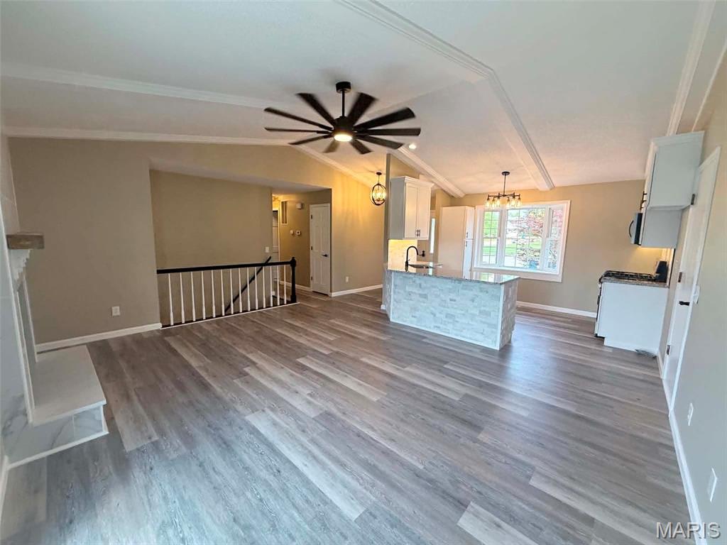 Meadow Bluffs Rev - Residential