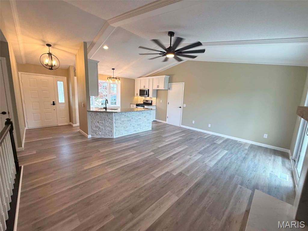 Meadow Bluffs Rev - Residential