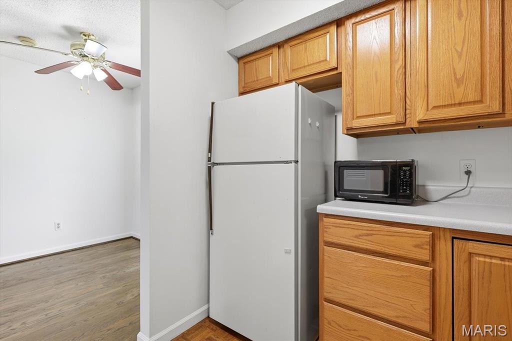 Brentwood Forest Condo Ph Nine - Residential