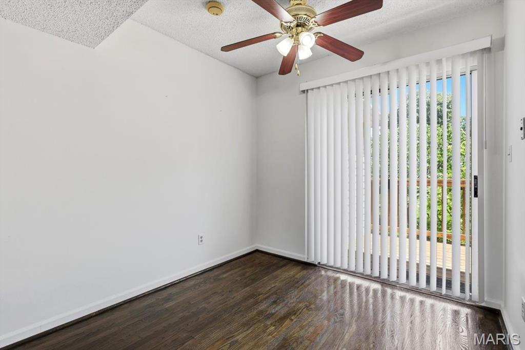 Brentwood Forest Condo Ph Nine - Residential