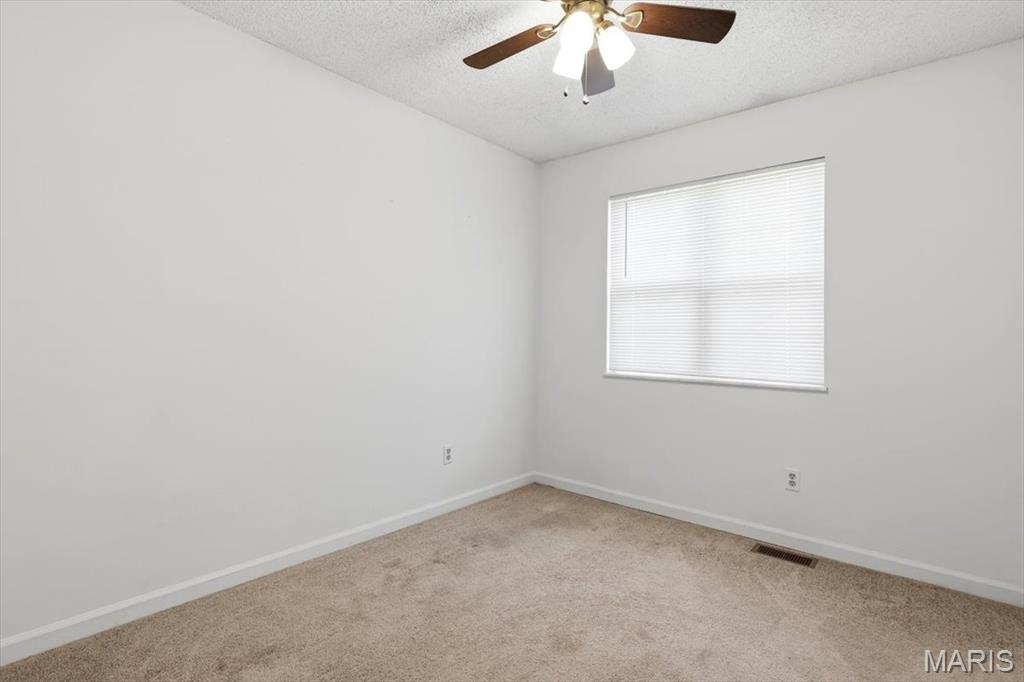 Brentwood Forest Condo Ph Nine - Residential