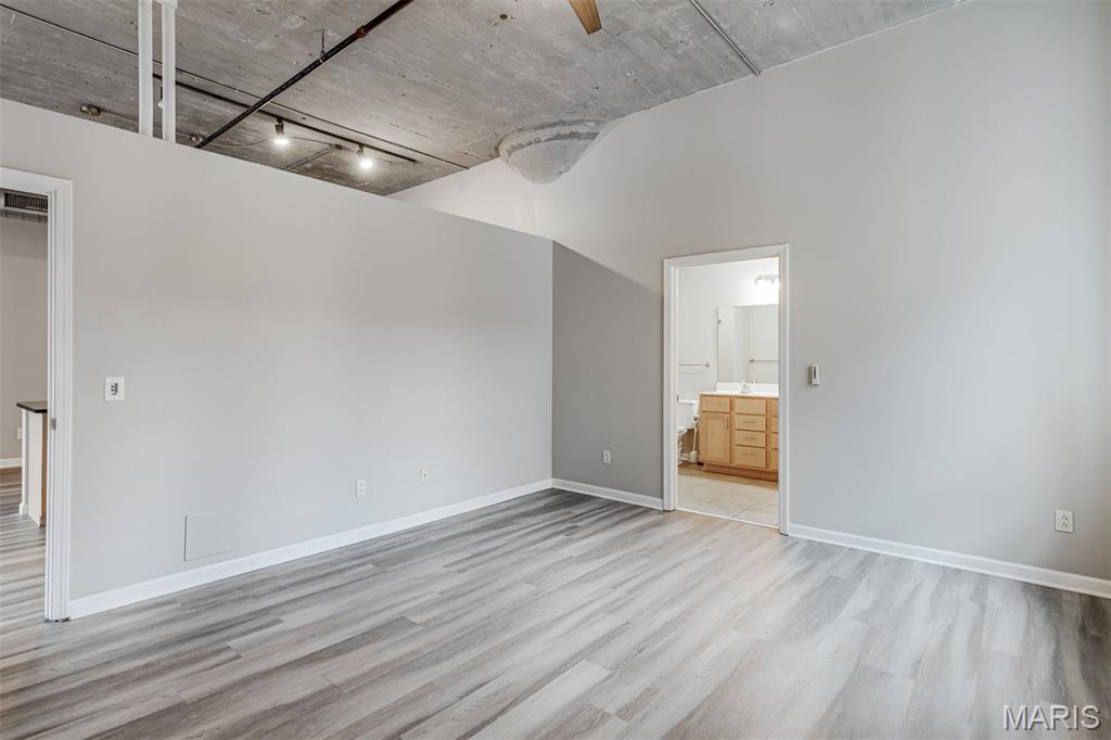 Annex Lofts Condo - Residential