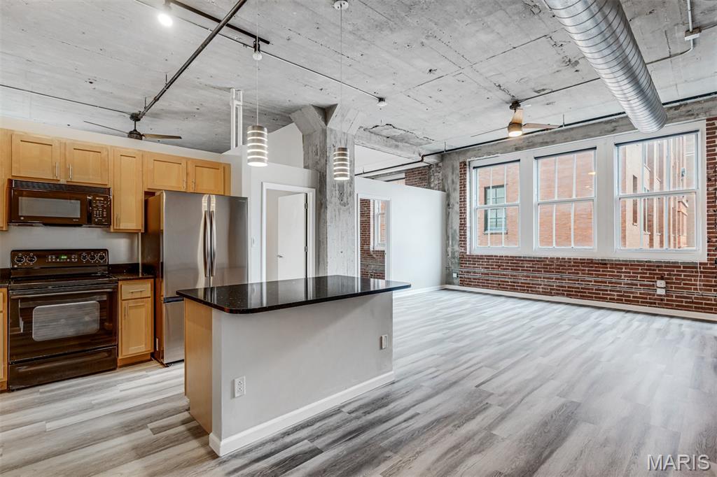 Annex Lofts Condo - Residential