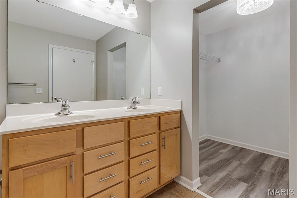 Annex Lofts Condo - Residential