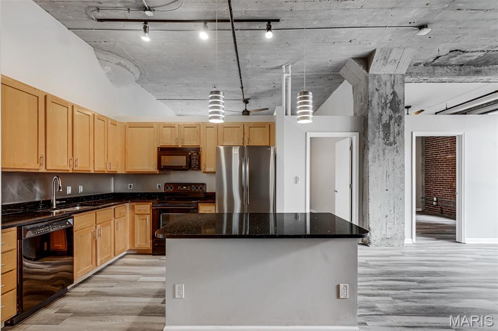 Annex Lofts Condo - Residential