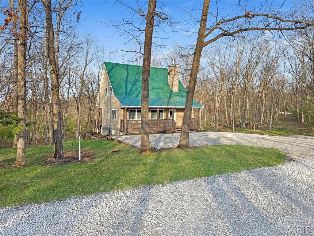 Back on Market | Appraised at $305,000 | Now $277,995 | 2.8 Acres Near Mark Twain Lake | Motivated Seller -- The previous buyer chose to terminate shortly after contract acceptance, creating a second opportunity for another buyer to make this exceptional property their own. Their change of plans could be your opportunity. Price Reduced - Motivated Seller - Priced Below Recent Appraised Value Now Offered at $277,995 Located just minutes from Mark Twain Lake and Mark Twain State Park, this beautiful 3-bedroom, 2-bath home sits on approximately 2.8 wooded acres in Stoutsville, Missouri. Built in 2019, the home offers modern construction, privacy, and flexibility in one of Missouri's most sought-after recreational areas. The seller is motivated and has reduced the price to $277,995. Bring your offer. Recent sales within the subdivision include neighboring homes that are more than 30 years older than this property and have sold for prices exceeding the current list price. Adding to the value, this home was professionally appraised at $305,000 in March 2026 and is now being offered significantly below appraised value. A copy of the appraisal is available with the seller disclosures. One of the property's unique features is that it includes two separate lots, providing additional flexibility and long-term value. The second lot may offer future building potential for a guest house, additional residence, or future resale opportunity. Property features include: 3 bedrooms, 2 bathrooms Built in 2019 Approximately 2.8 wooded acres Two separate lots included Rural water and electric service High-speed internet availability Wired security camera system Pre-wired for a backup generator (generator not included) Minutes from Mark Twain Lake and Mark Twain State Park Enjoy easy access to boating, fishing, camping, hiking, and countless outdoor recreational opportunities while maintaining the peace and privacy of country living. For additional peace of mind, the seller will provide a 1-year America's Preferred Home Warranty with an accepted full-price offer. If you're searching for a move-in ready home near Mark Twain Lake with acreage, future potential, and immediate built-in equity, this property deserves your attention. Schedule your private showing today and see everything this exceptional property has to offer. Owner is a licensed real estate professional. Listing Agent/Broker is not the owner.
