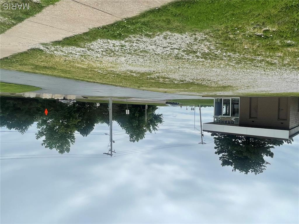 Ville Maria Commerical - Commercial Sale