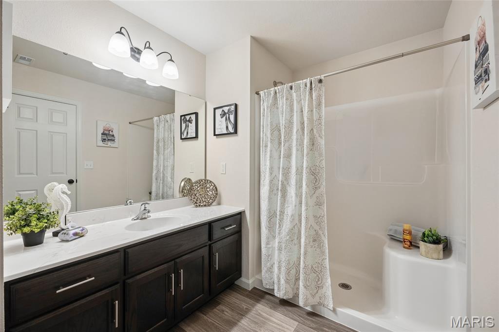 Twelve Oaks - Residential