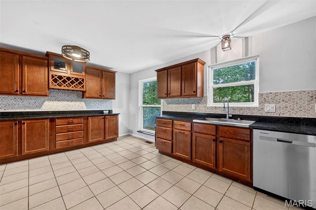 Summit Meadows 4 - Residential Lease