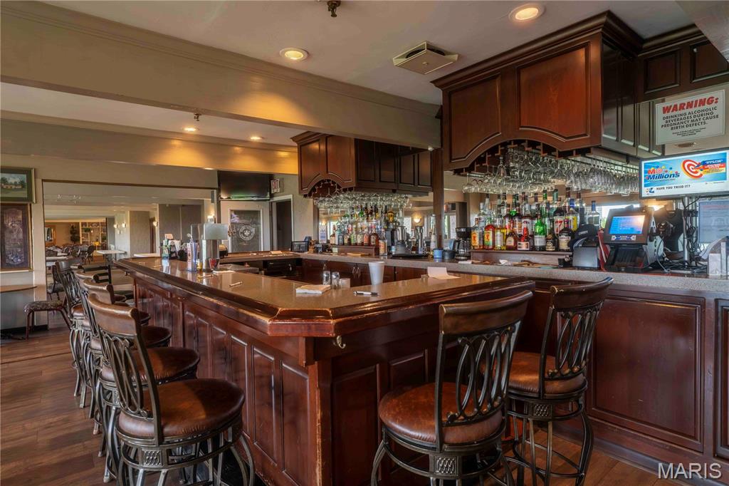 Terre Du Lac - Commercial Lease