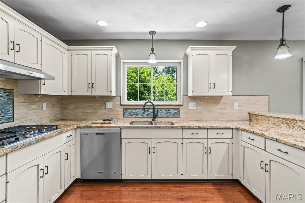 Cedar Meadows - Residential