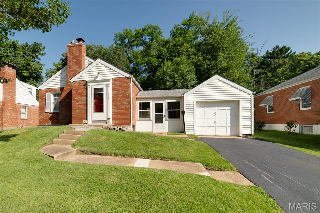Ferguson Estates First Add - Residential