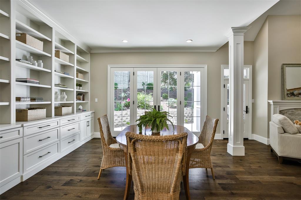 Fair Oaks Crescent - Residential