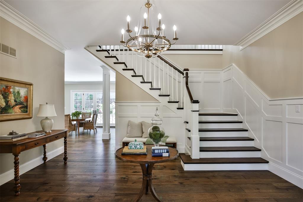 Fair Oaks Crescent - Residential
