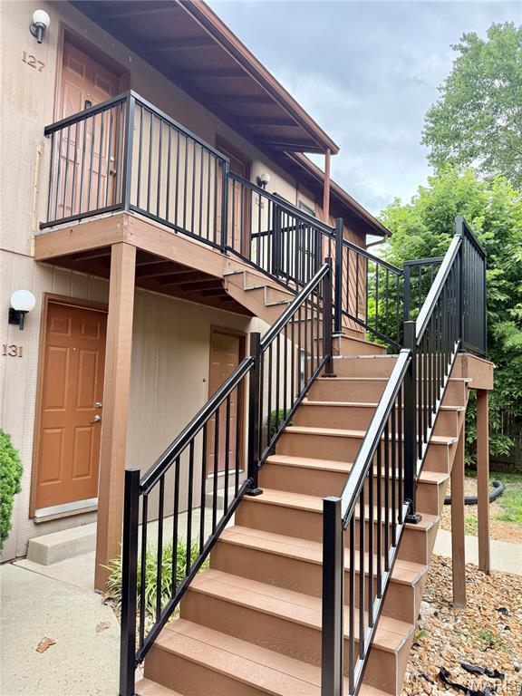 CHATEAU WOODS - Residential Lease