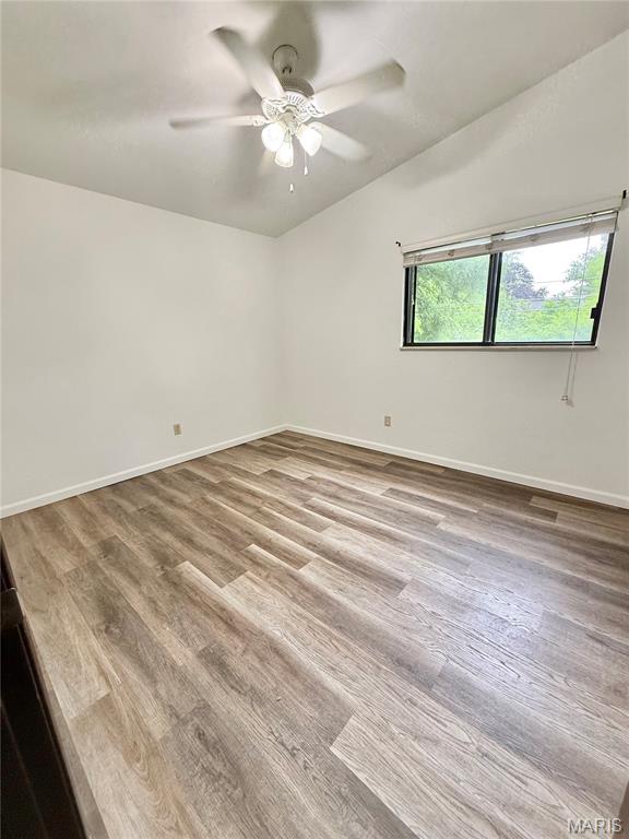 CHATEAU WOODS - Residential Lease