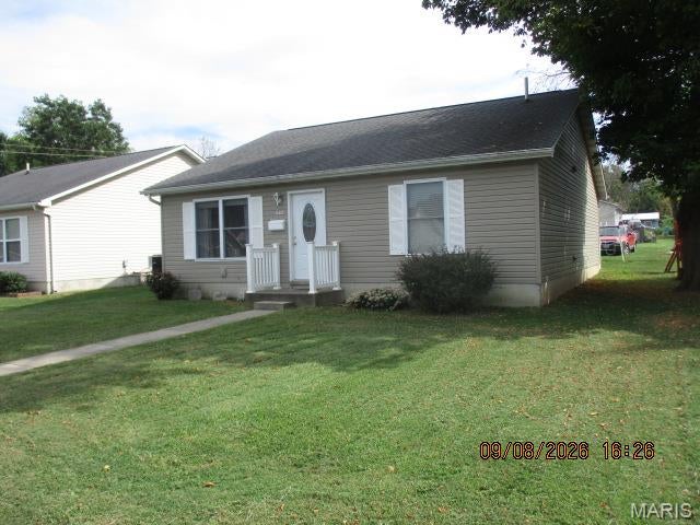 Tenant In Place! Income producing property or use as your primary residence.
Shown by appointment only.