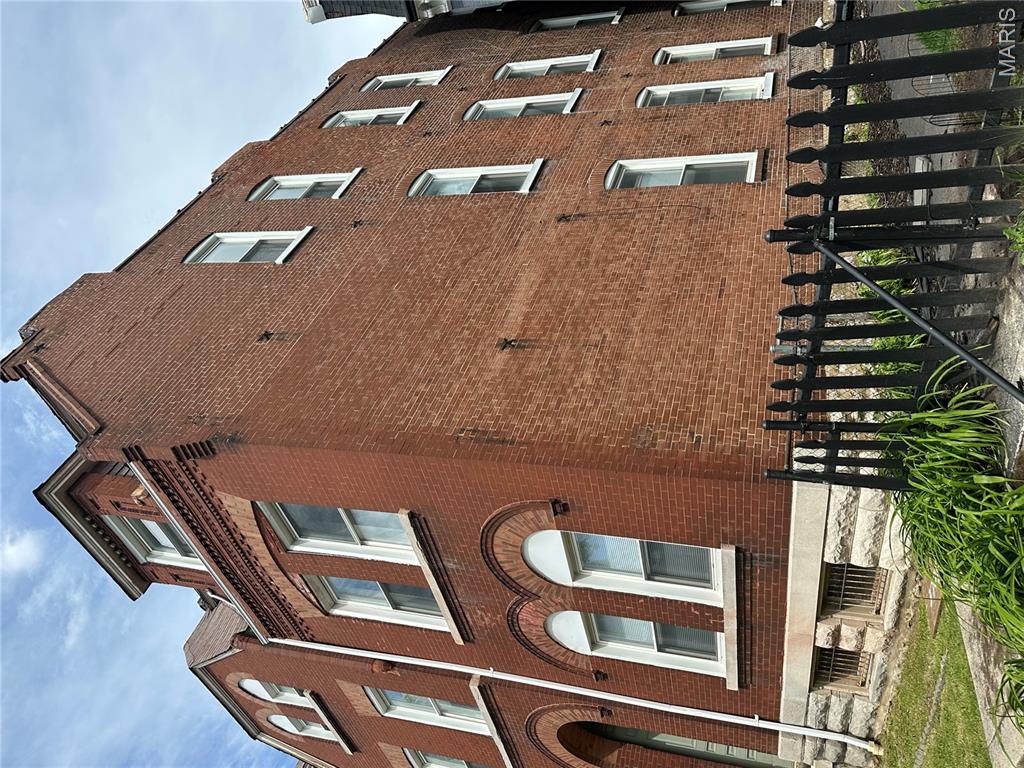 Irwin Z Smiths Add - Residential Income