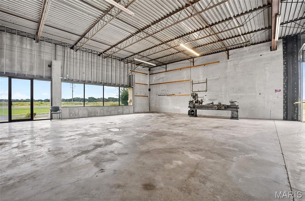 Northgate Industrial Park - Commercial Lease