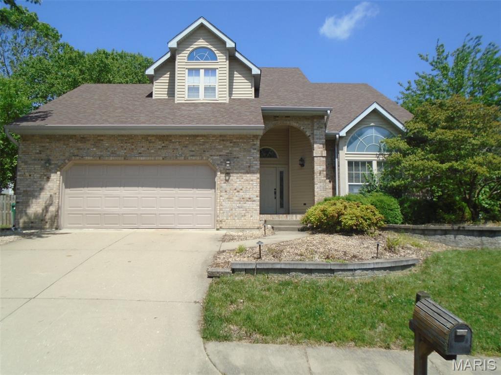 FAIRWOOD HILLS SUBDIVISION - Residential Lease