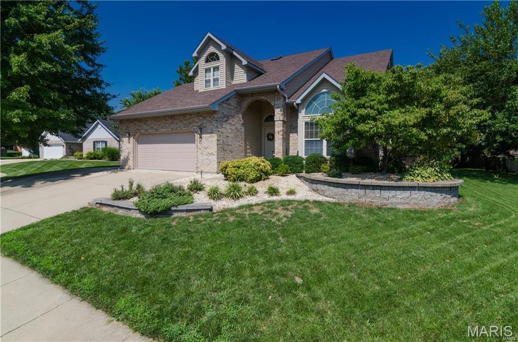 FAIRWOOD HILLS SUBDIVISION - Residential Lease