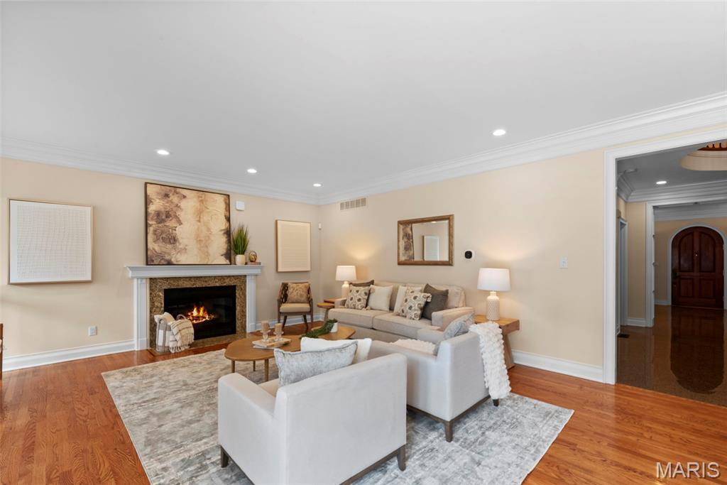 Clayton Gardens - Residential