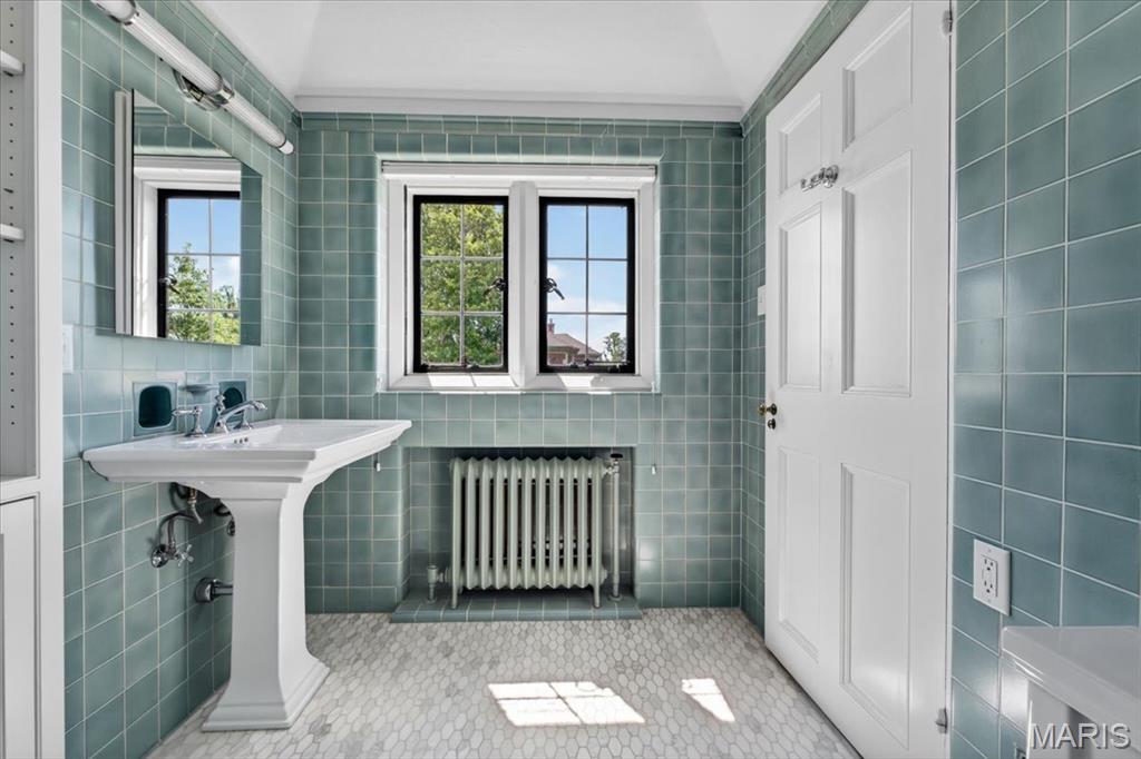 Catlin Tr Add - Residential