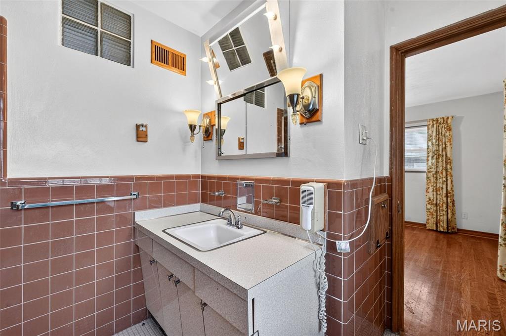 Pauline Park Unit 4 - Residential