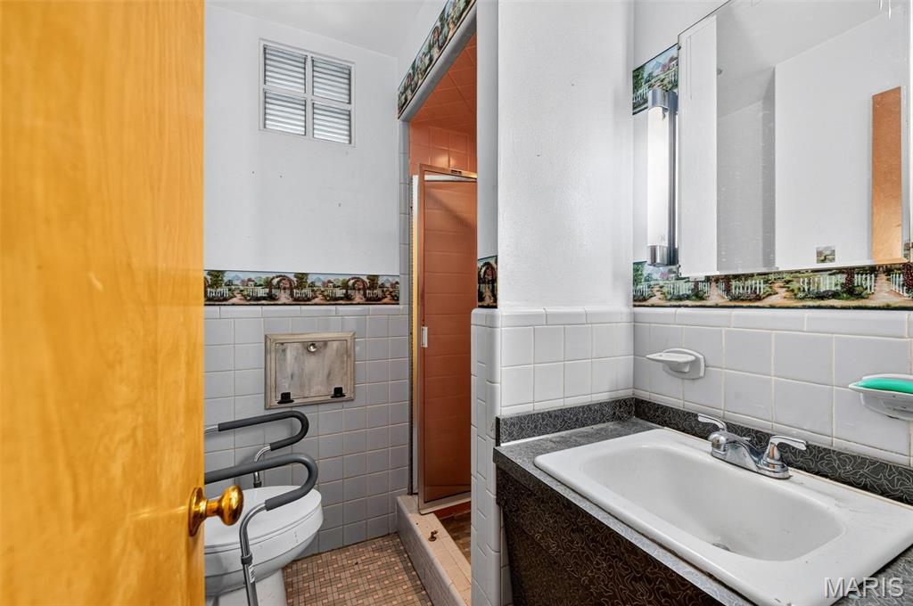 Pauline Park Unit 4 - Residential
