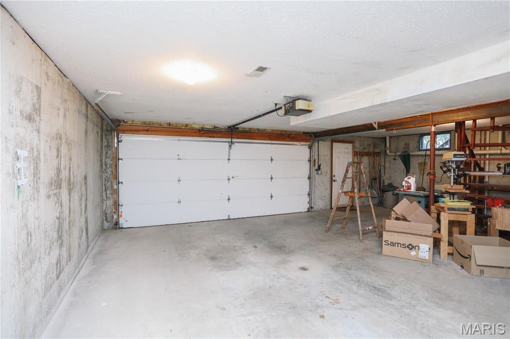 Hickory Lane - Residential
