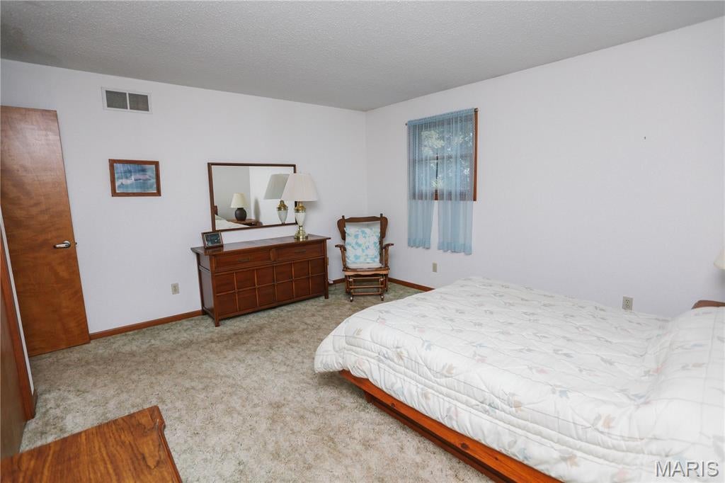 Hickory Lane - Residential
