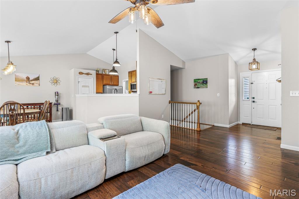 Pevely Heights 02 - Residential