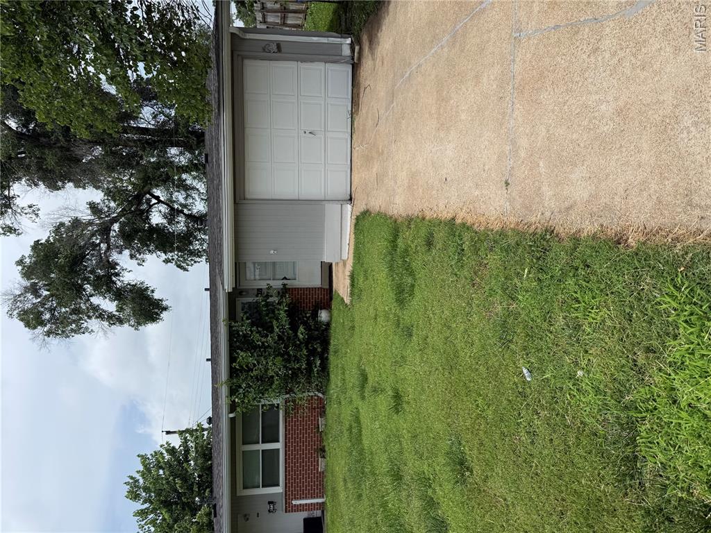Half of duplex for lease
NO PETS
NO SMOKING