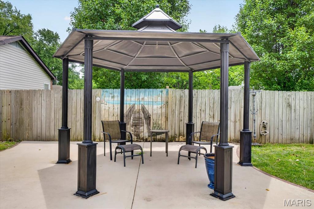 Ridge Prairie Heights 1st Add - Residential