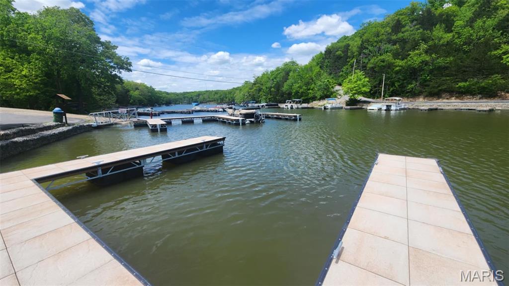 Lake Sherwood Estates - Residential