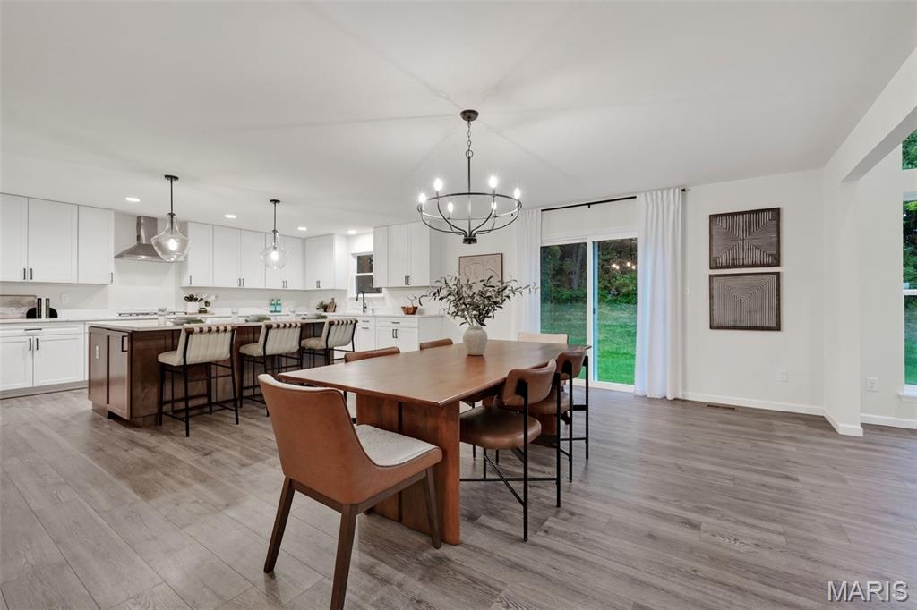 Hawk Ridge Trail Estate - Residential