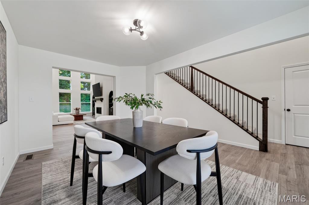 Hawk Ridge Trail Estate - Residential